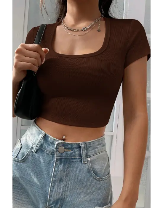 Omarı Yaz Stiline Uygun Kahverengi Crop Top Bluz