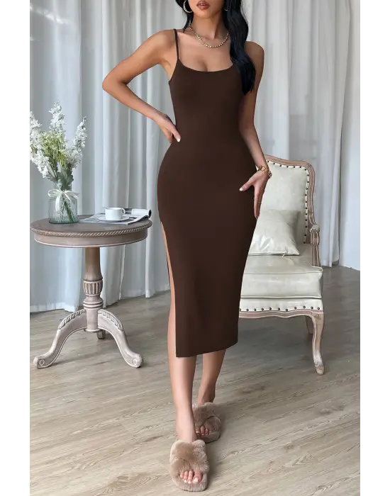 Omarı Şık Kahverengi Yırtmaçlı Diz Altı Gecelik