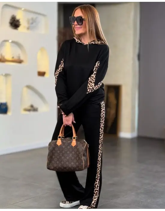 Kadın Kapüşonlu Leopar Detay Sweat Ve Yüksek Bel Yanları Leopar şeritli Bol Paça Pantolon Ikili Takım