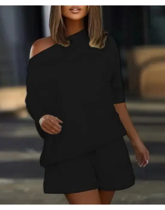 Kadın Kayık Yaka Salaş Iki Iplik Bluz Ve şort Ikili Takım