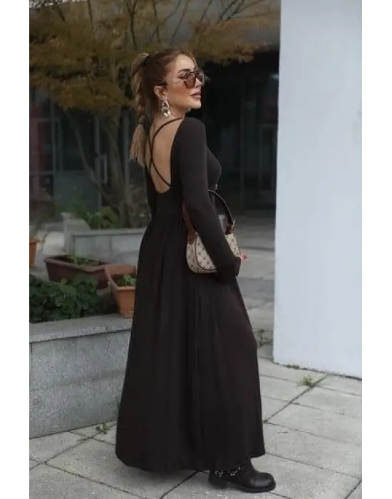 Kadın Kayık Yaka Sırt Dekoltesi Ve Yırtmaç Detay Maxi Boy Elbise