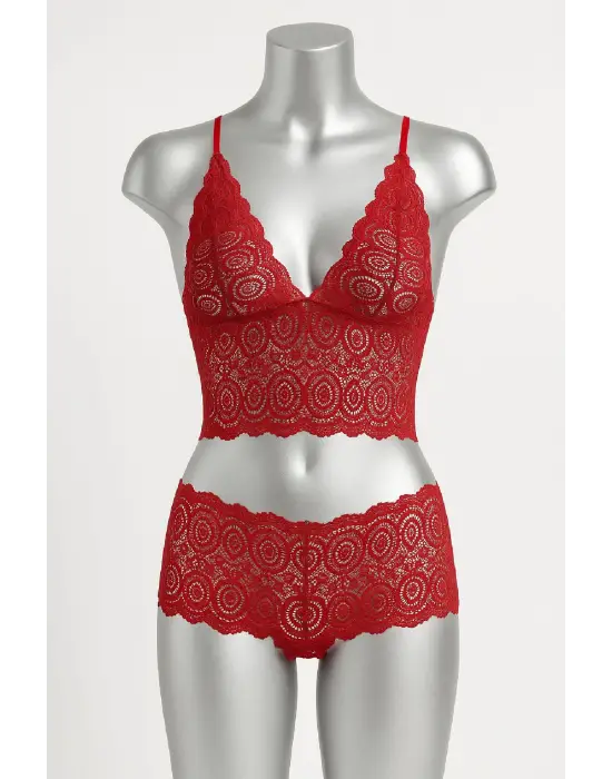 Kadın Kırmızı Dantel Bralet Şort Takımı – Tutkulu ve Çekici İç Giyim