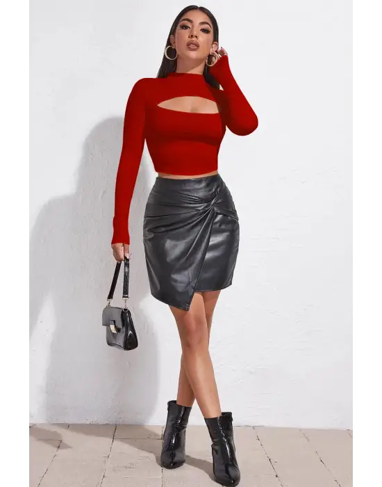 Omarı Kırmızı Göğüs Dekolteli Uzun Kollu Crop Top Bluz