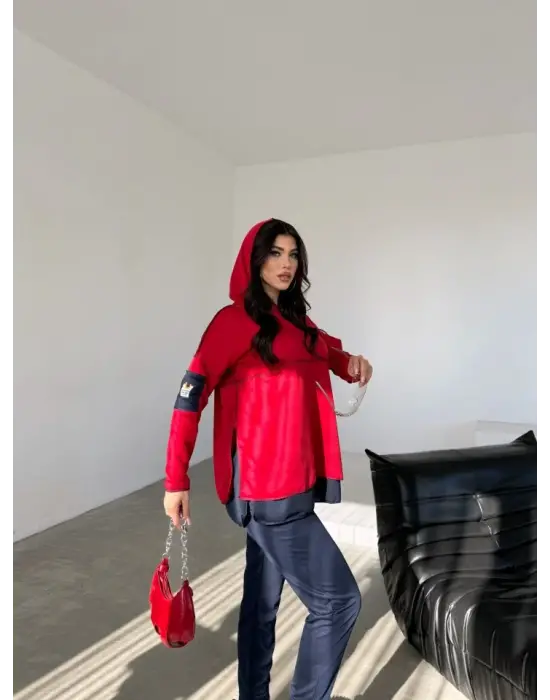 Kadın Kırmızı Kapşonlu Etek Ucu Detay Arma Ters Dikiş Gorunumlu Ikili Takım