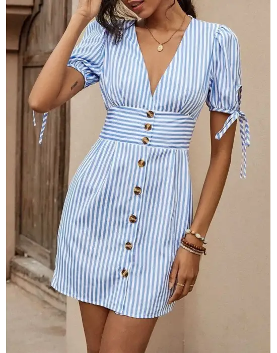 Omarı Şık Kruvaze Yaka Kısa Elbise