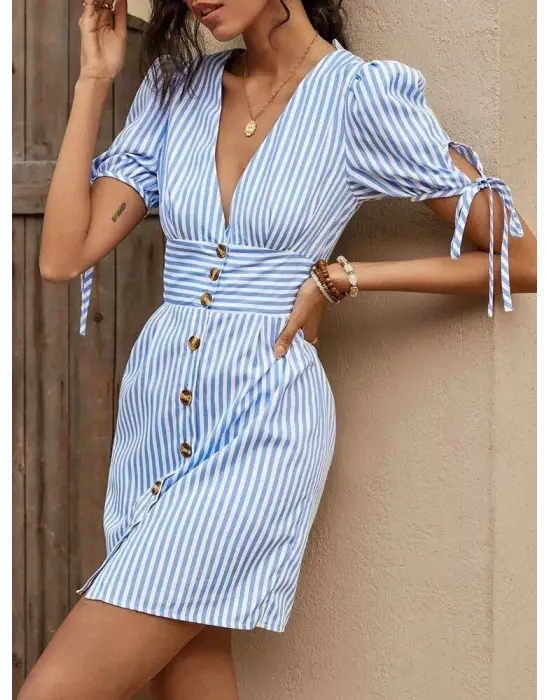 Omarı Şık Kruvaze Yaka Kısa Elbise