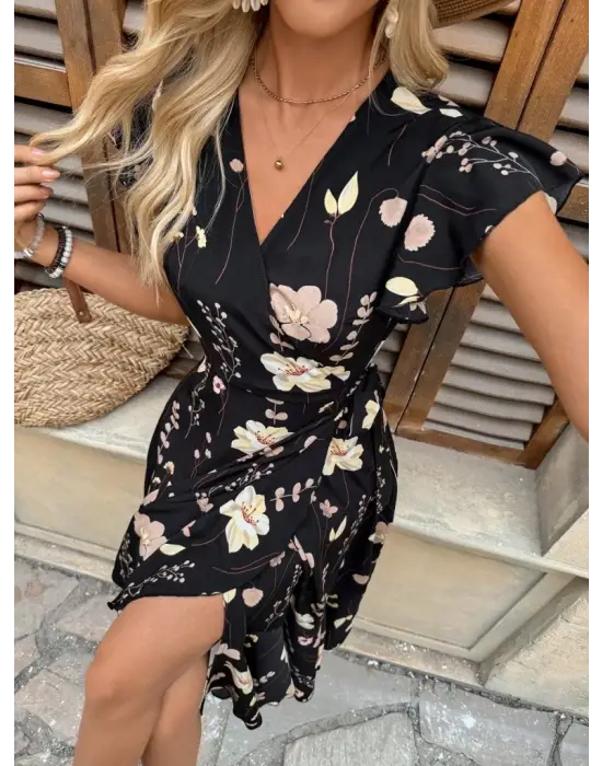 Omarı Şık Kadın Kısa Kollu Belden Kuşaklı Elbise