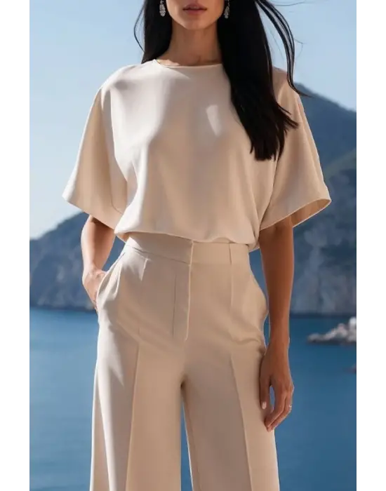 Kadın Kısa Kollu Bisiklet Yaka Bluz Yüksek Bel Cep Detaylı Pantolon Atlas Ikili Takım