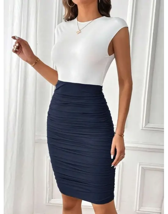 Kadın Kısa Kollu Bisiklet Yaka çift Renkli Eteği Büzgülü Kısa Dalgıç Elbise