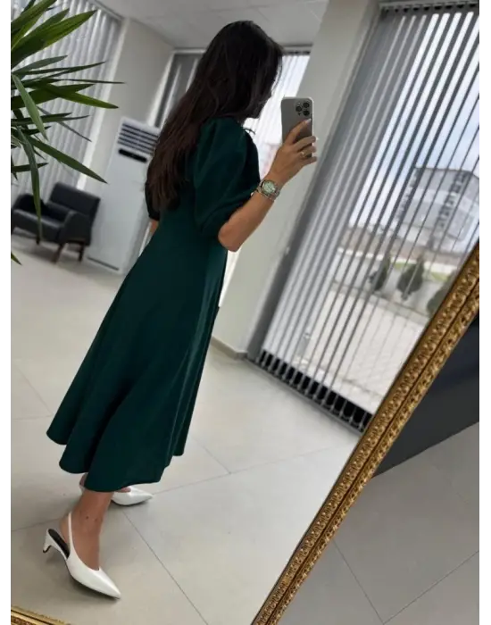 Omarı Zarif Fiyonk Detaylı Midi Elbise