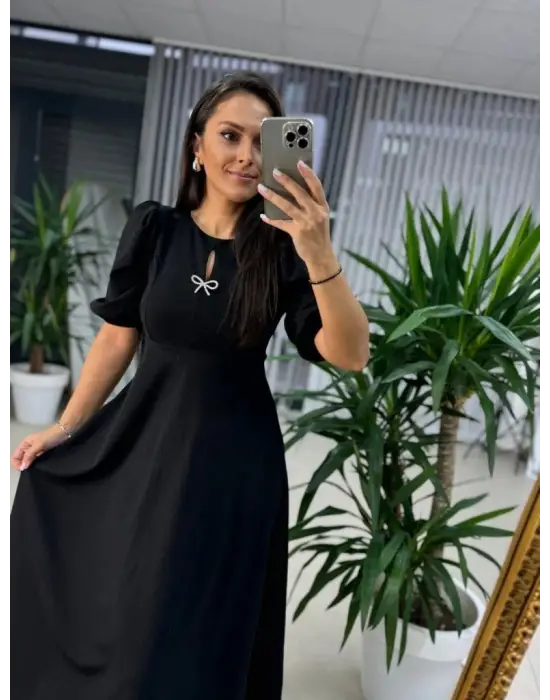 Kadın Kısa Kollu Bisiklet Yaka Fiyonk Broşlu Midi Janjan Krep Elbise