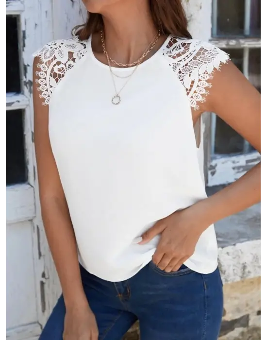 Omarı Hafif Kumaşlı Kadın Kısa Kollu Bluz