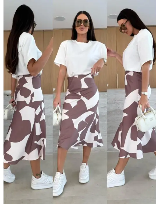 Kadın Kısa Kollu Bisiklet Yaka Viskon Bluz Ve Desenli Süprem Etek Ikili Takım