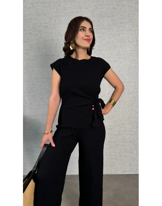 Kadın Kısa Kollu Bisiklet Yaka Yandan Bağlamalı Bürümcük Bluz Ve Pantolon Ikili Takım