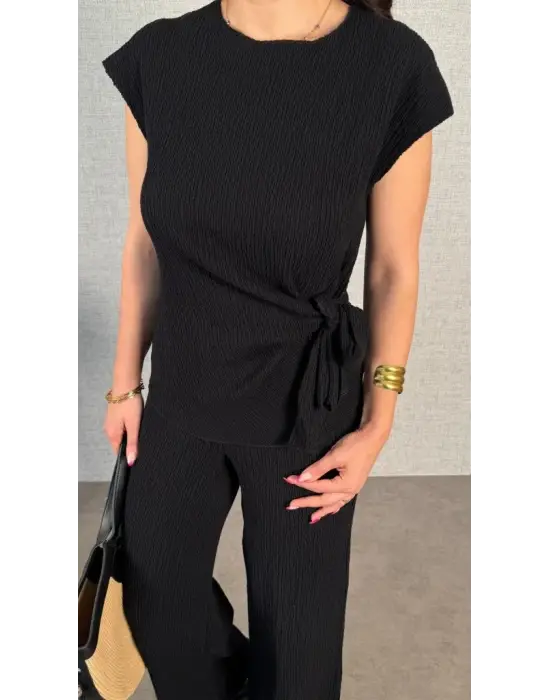 Kadın Kısa Kollu Bisiklet Yaka Yandan Bağlamalı Bürümcük Bluz Ve Pantolon Ikili Takım