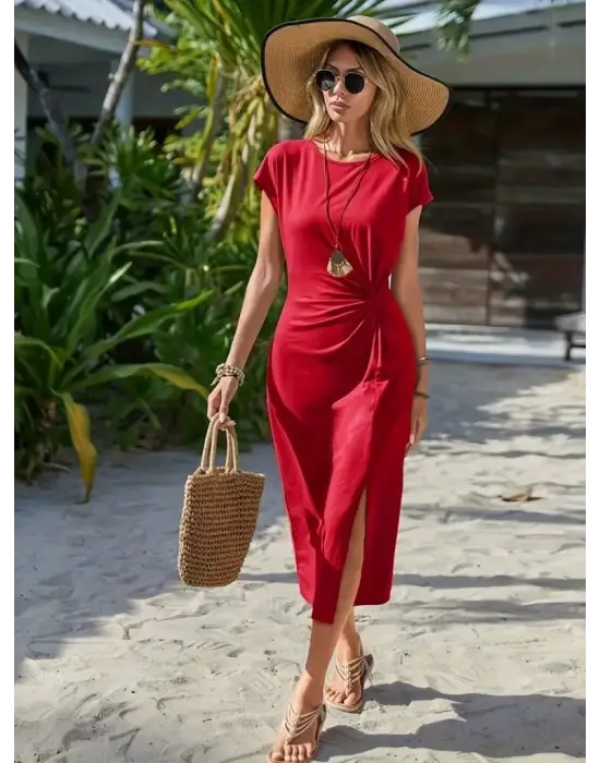 Kadın Kısa Kollu Bisiklet Yaka Yandan Yırtmaçlı Viskon Midi Elbise