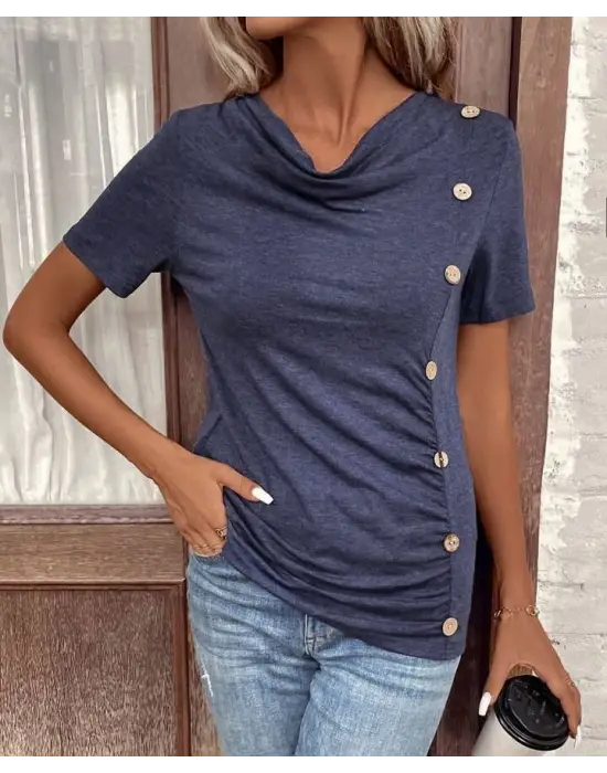 Kadın Kısa Kollu Degaje Yaka Düğme Detay Viskon Bluz