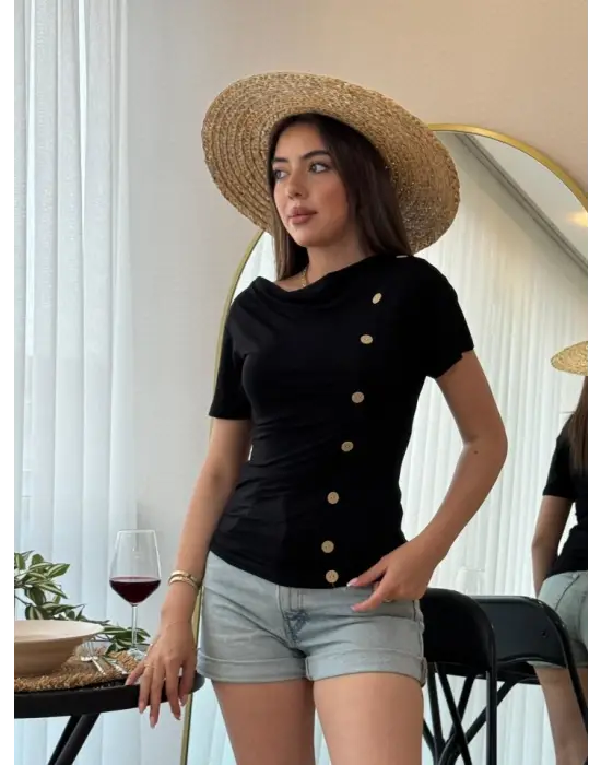 Kadın Kısa Kollu Degaje Yaka Düğme Detay Viskon Bluz