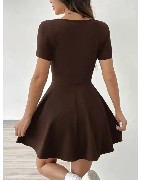 Kadın Kısa Kollu Kare Yaka Short Detaylı Cepli Dalgıç Elbise