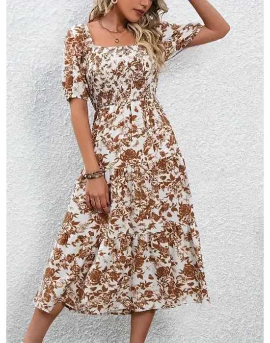 Omarı Desenli Kare Yakalı Kısa Kollu Elbise