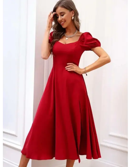 Omarı Kare Yakalı Yırtmaçlı Midi Elbise