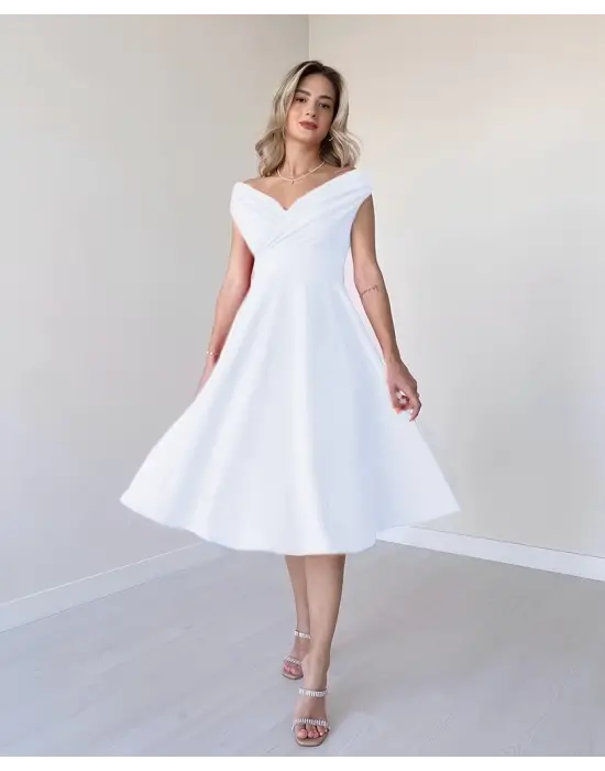 Kadın Kısa Kollu Kruvaze Yaka Eteği Volanlı Krep Elbise