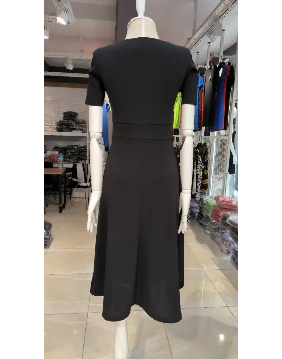 Kadın Kısa Kollu Kruvaze Yaka Kuşak Ve Toka Detay Krep Elbise