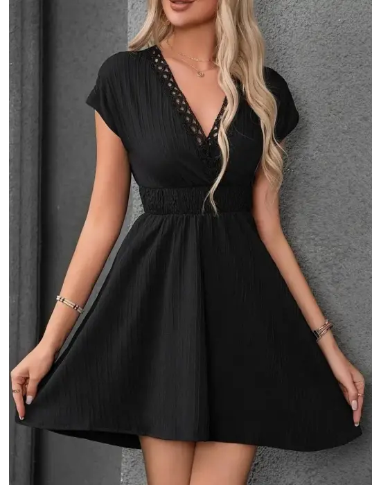 Kadın Kısa Kollu Kruvaze Yakalı Beli Lastikli Bürümcük Elbise