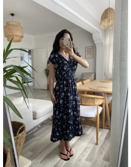 Kadın Kısa Kollu Kruvaze Yakalı Beli Lastikli çiçek Desenli Elbise