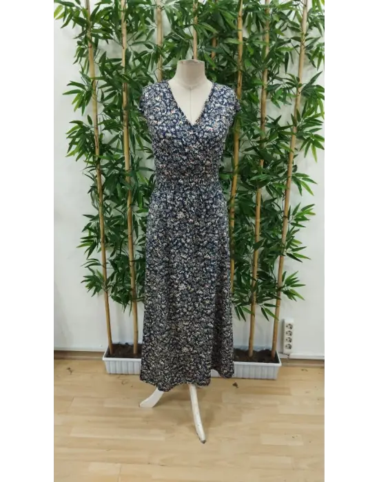 Omarı Çiçek Desenli Belden Lastikli Uzun Elbise