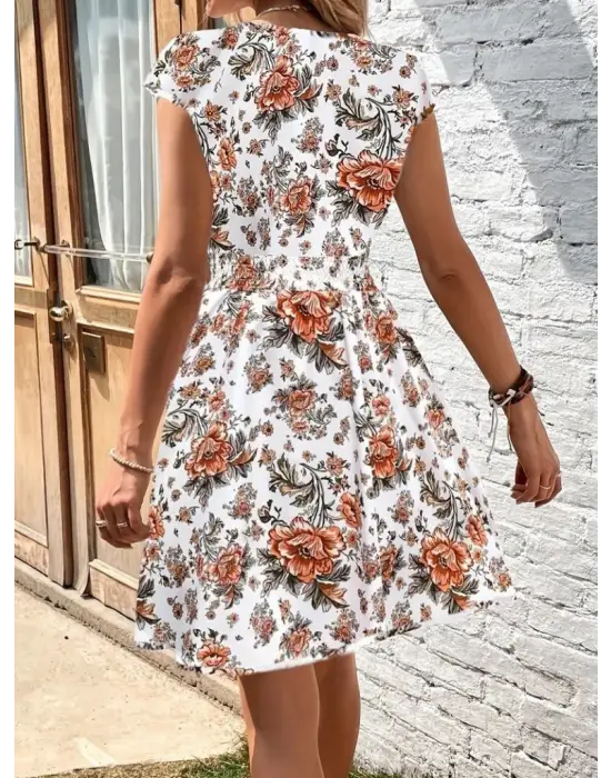 Kadın Kısa Kollu Kruvaze Yakalı çiçekli Desenli Süprem Elbise
