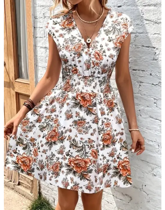 Omarı Şık Çiçek Desenli Kruvaze Elbise