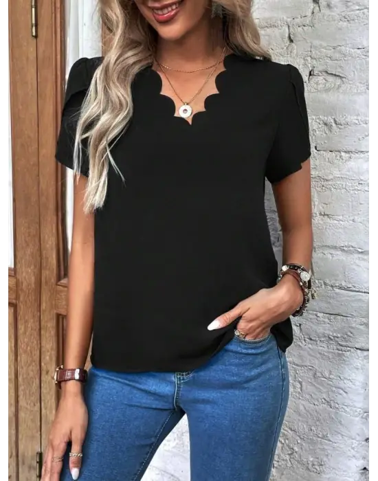 Kadın Kısa Kollu Lazer V Yakalı Ithal Krep Bluz