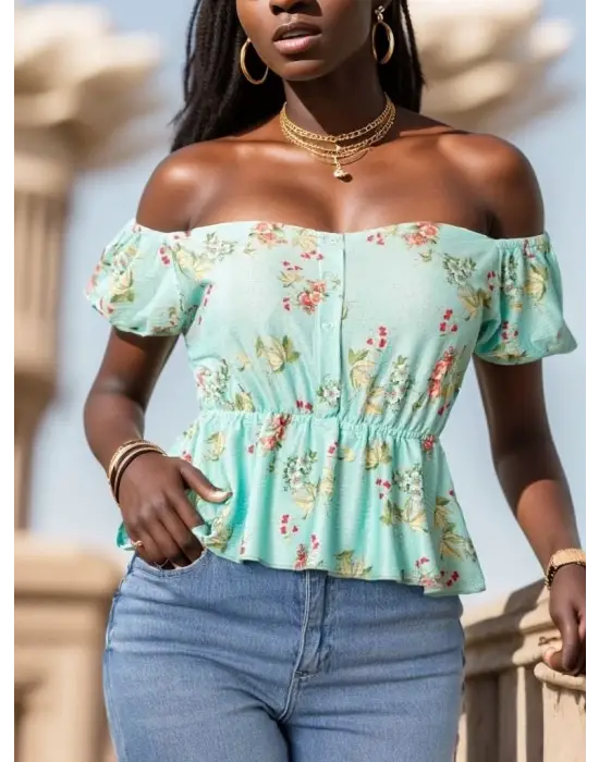 Omarı Çiçek Desenli Düğme Detaylı Kadın Kısa Kollu Bluz