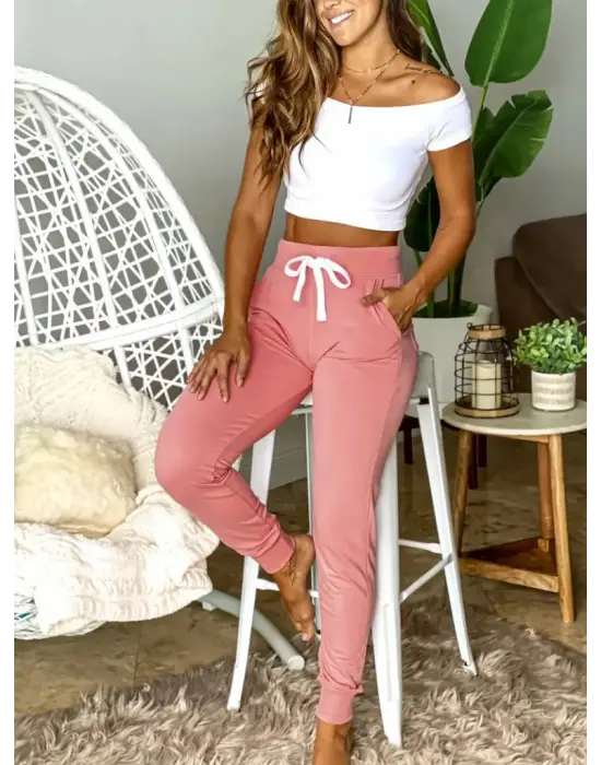 Kadın Kısa Kollu Madonna Yaka Viskon Crop Bluz Cepli Iki Iplik Eşofman Takım