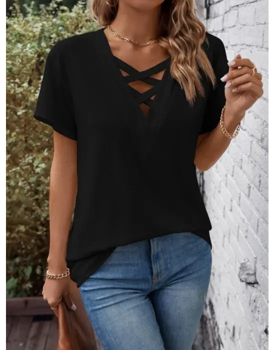 Kadın Kısa Kollu önden çapraz Detay V Yakalı Viskon Bluz