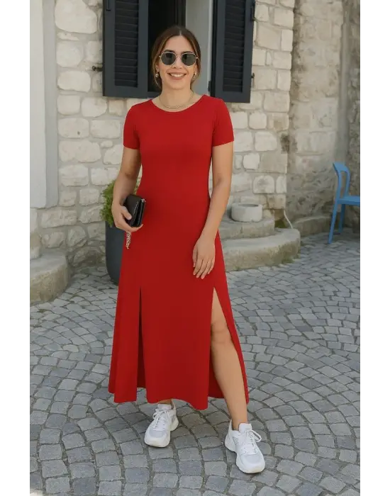 Kadın Kısa Kollu Sırt Dekolteli Yırtmaç Detaylı Viskon Elbise