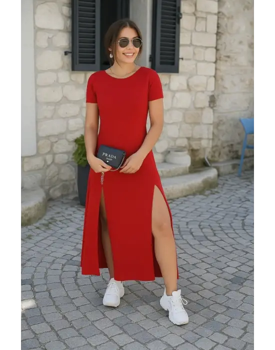 Kadın Kısa Kollu Sırt Dekolteli Yırtmaç Detaylı Viskon Elbise