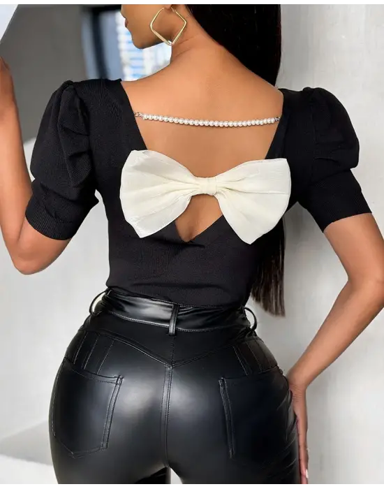 Omarı Fransız Dantelli Sırt Detaylı Kısa Kollu Bluz