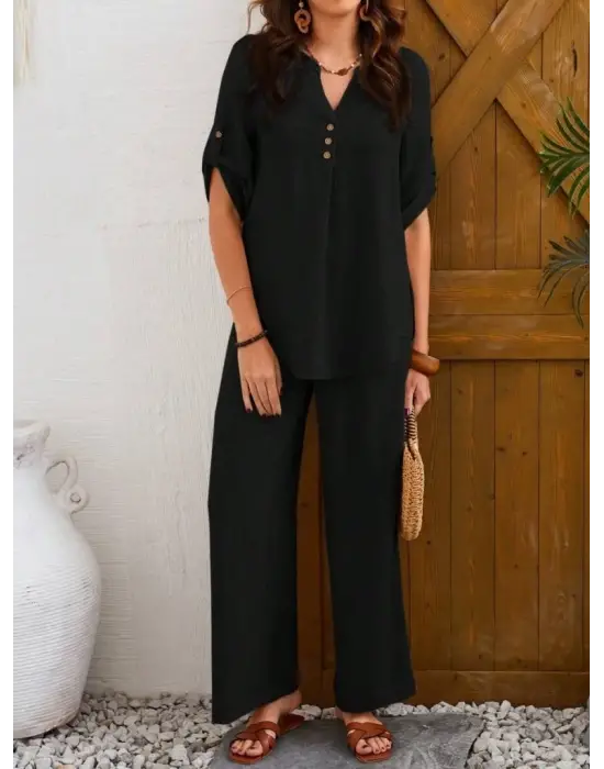 Kadın Kısa Kollu V Hakim Yaka Düğmeli Bürümcük Bluz Ve Pantolon Ikili Takım