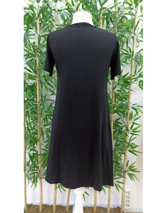 Kadın Kısa Kollu V Yaka önü Düğmeli Viskon Elbise