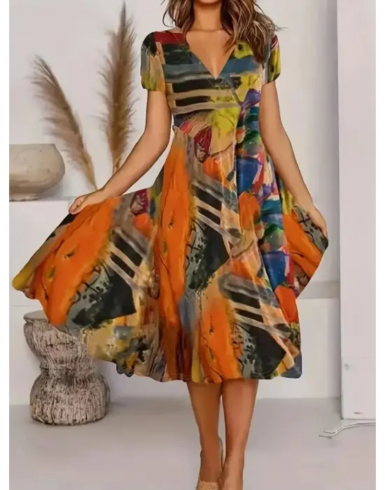 Kadın Kısa Kollu V Yaka Renkli Karışık Desen Kloş Süprem Midi Elbise