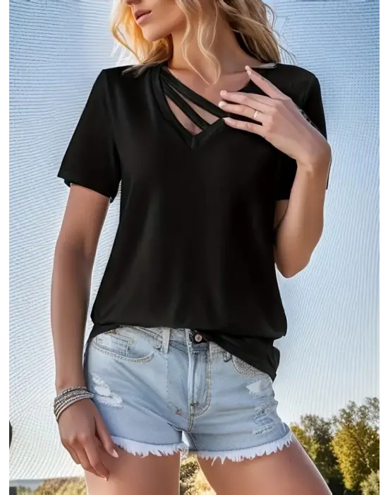 Kadın Kısa Kollu V Yaka şerit Detay Viskon Bluz