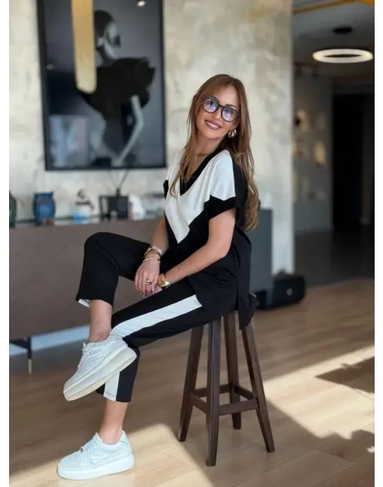 Kadın Kısa Kollu V Yaka Siyah Beyaz Renkli Viskon Iki Iplik Kumaş Eşofman Takımı