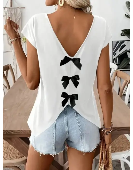 Omarı Zarif V Yakalı İnce Detaylı Kadın Bluz