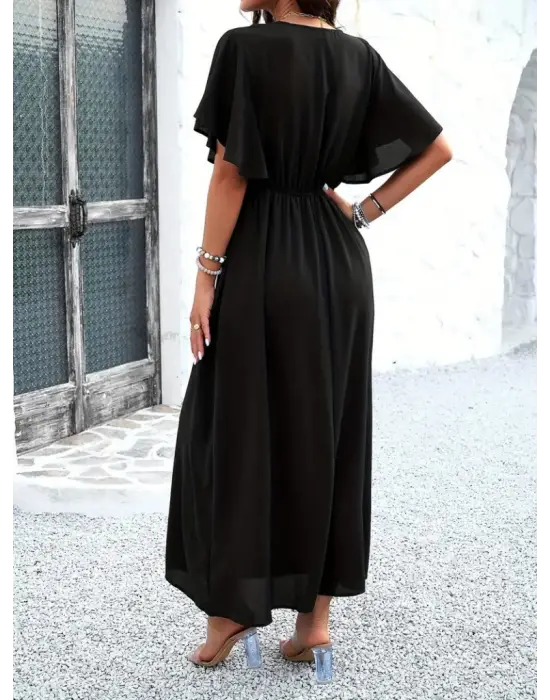 Omarı Rahatlık Ve Şıklığı Bir Arada Sunan Kadın Elbisesi