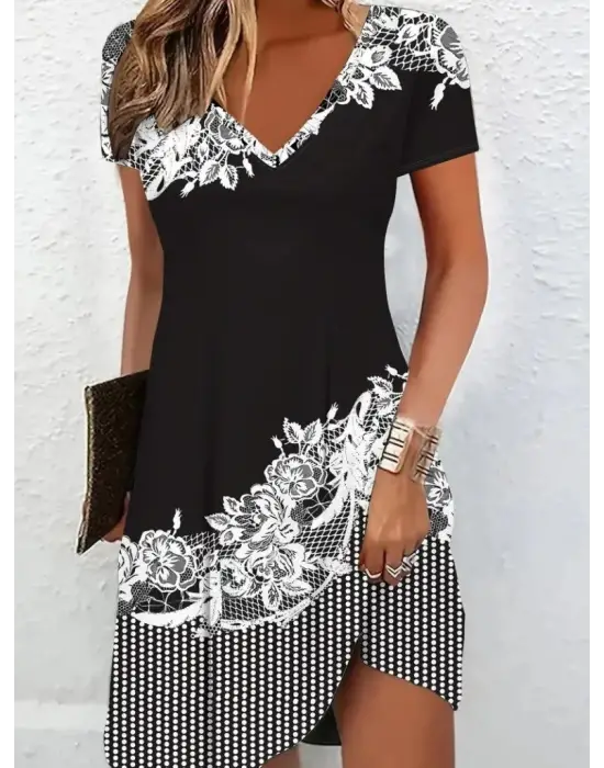 Omarı Yazın Renkli ve Rahat Elbise