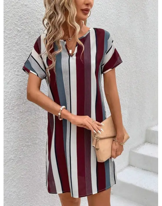 Omarı Elegan Çizgi Desenli V Yakalı Elbise