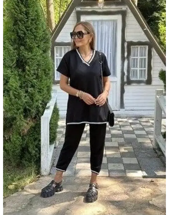 Kadın Kısa Kollu V Yakalı Iki Iplik Bluz Ve Pantolon Ikili Takım