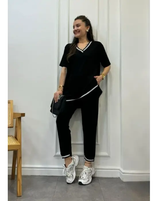Kadın Kısa Kollu V Yakalı Iki Iplik Bluz Ve Pantolon Ikili Takım